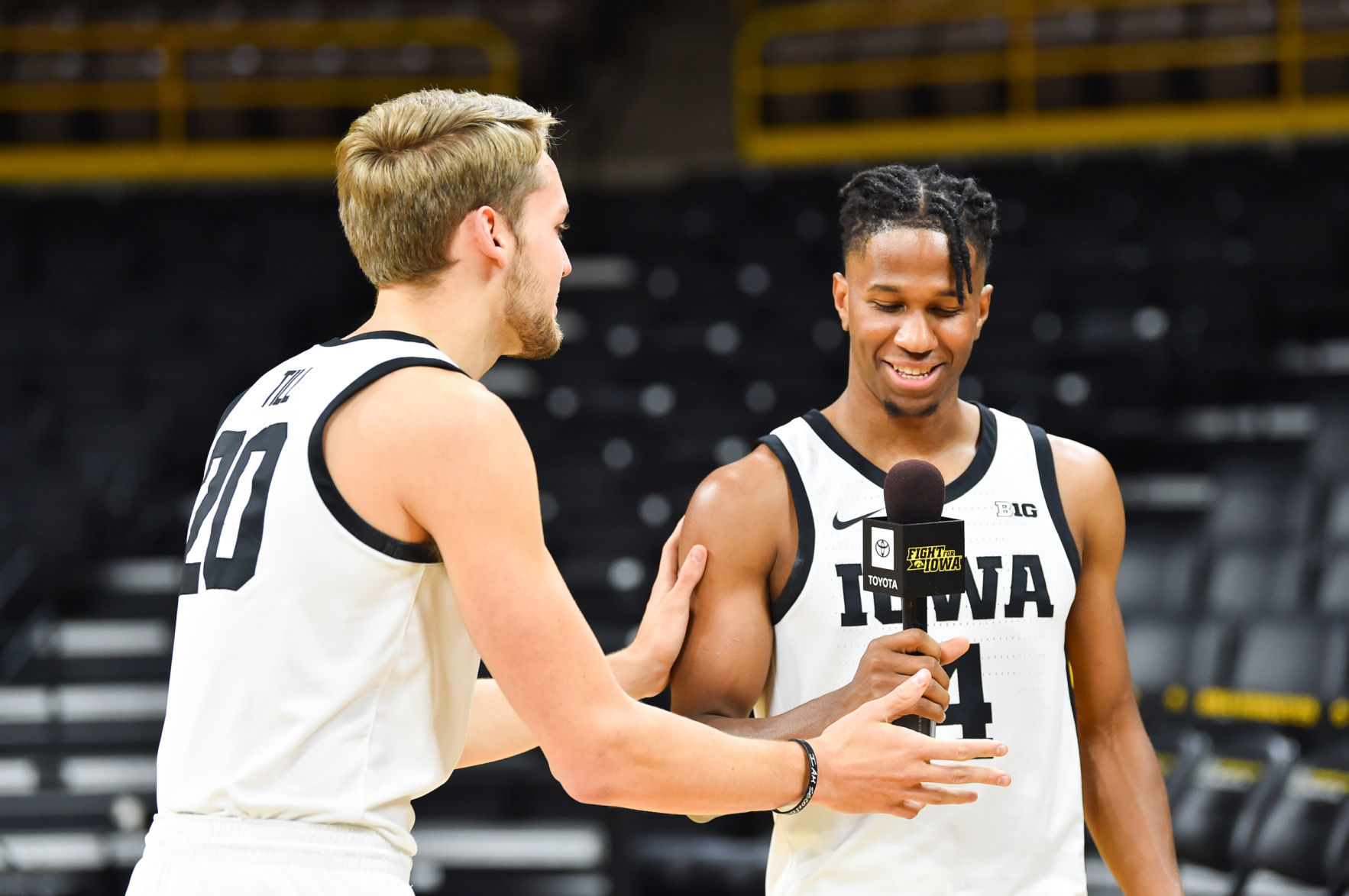 100919-qct-spt-iowa-hoops-media-019a.JPG